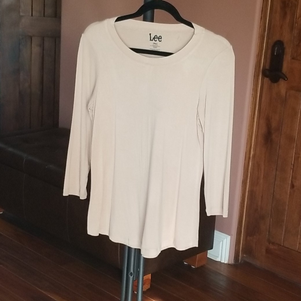 New womens Lee cotton Shirt.